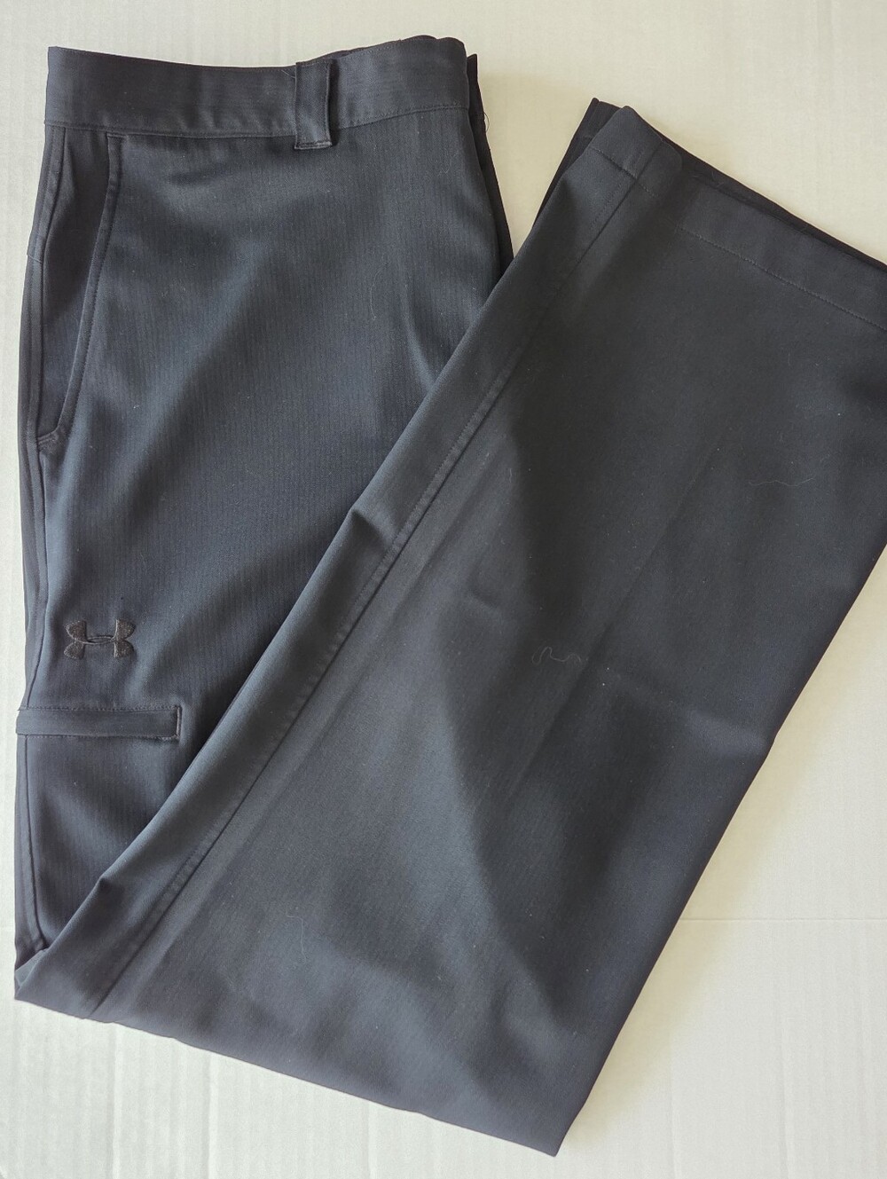 Under Armour Performance Golf Pants Black Men's 34R 30" Inseam 205381 EUC